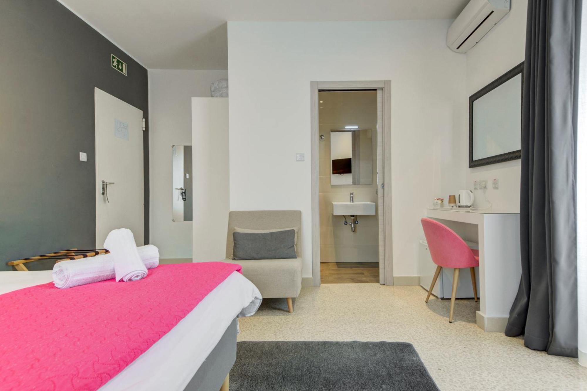 Caro Boutique Guest House San Ġwann Eksteriør bilde
